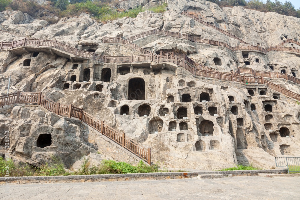 洛阳龙门石窟图片