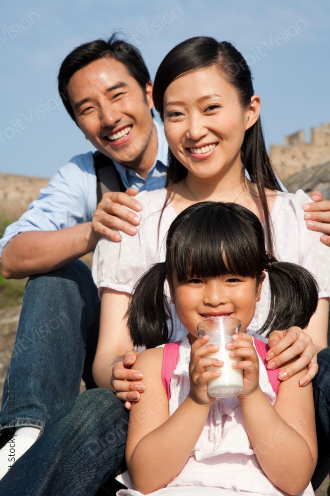 一家人游长城图片