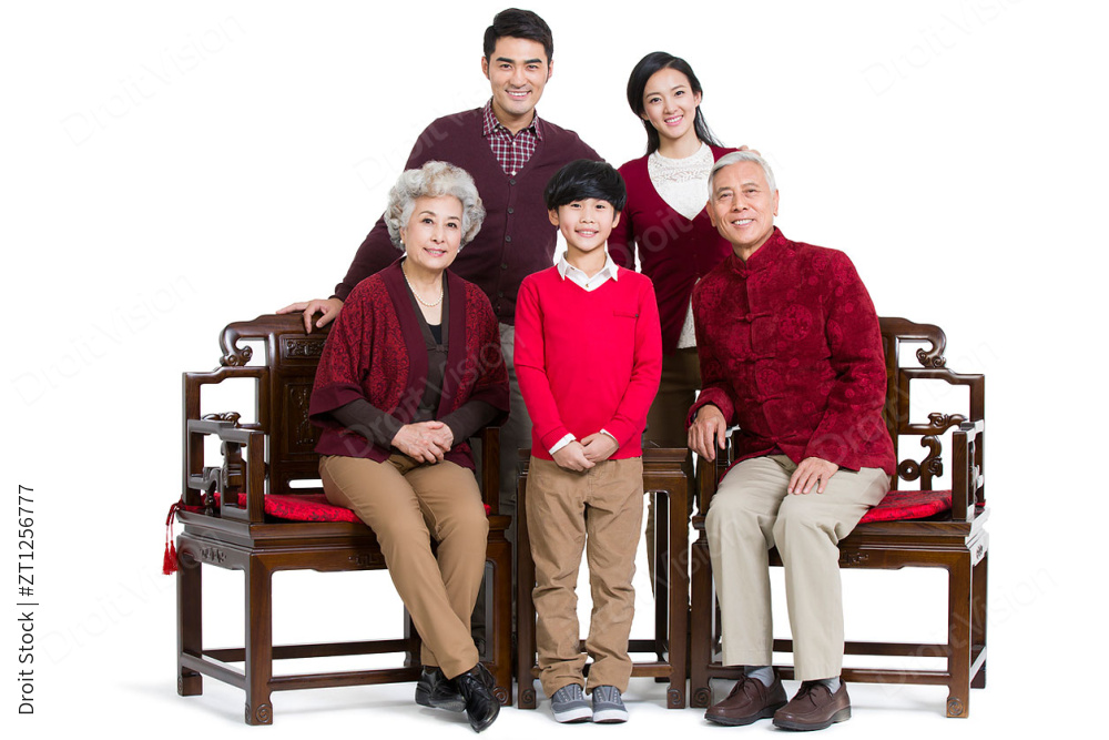 一家人肖像图片