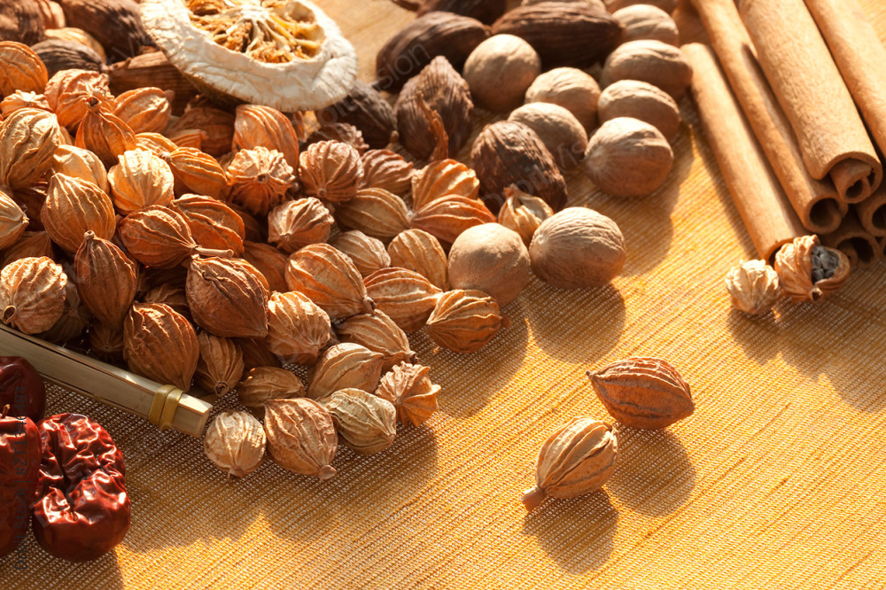 各色香料特写图片