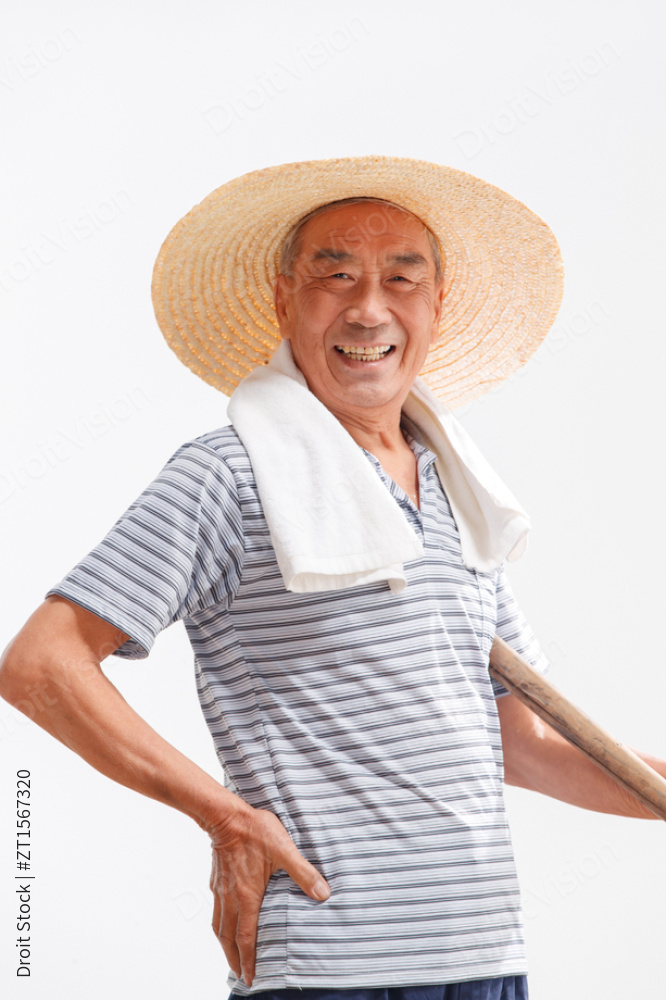 农民在农田里劳动图片