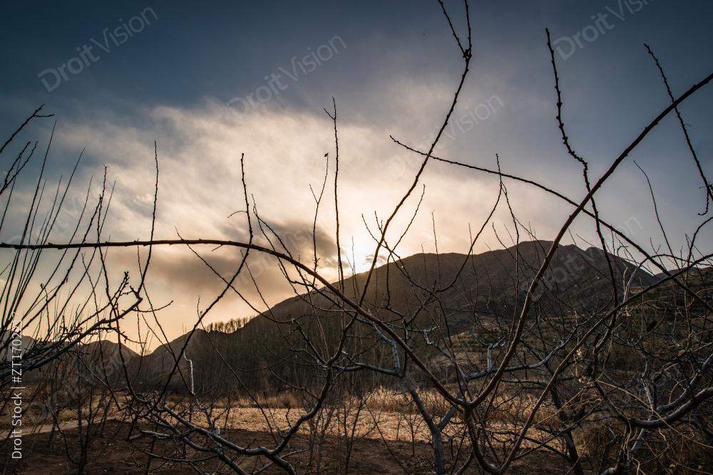 河北省张家口崇礼县深秋户外景色图片