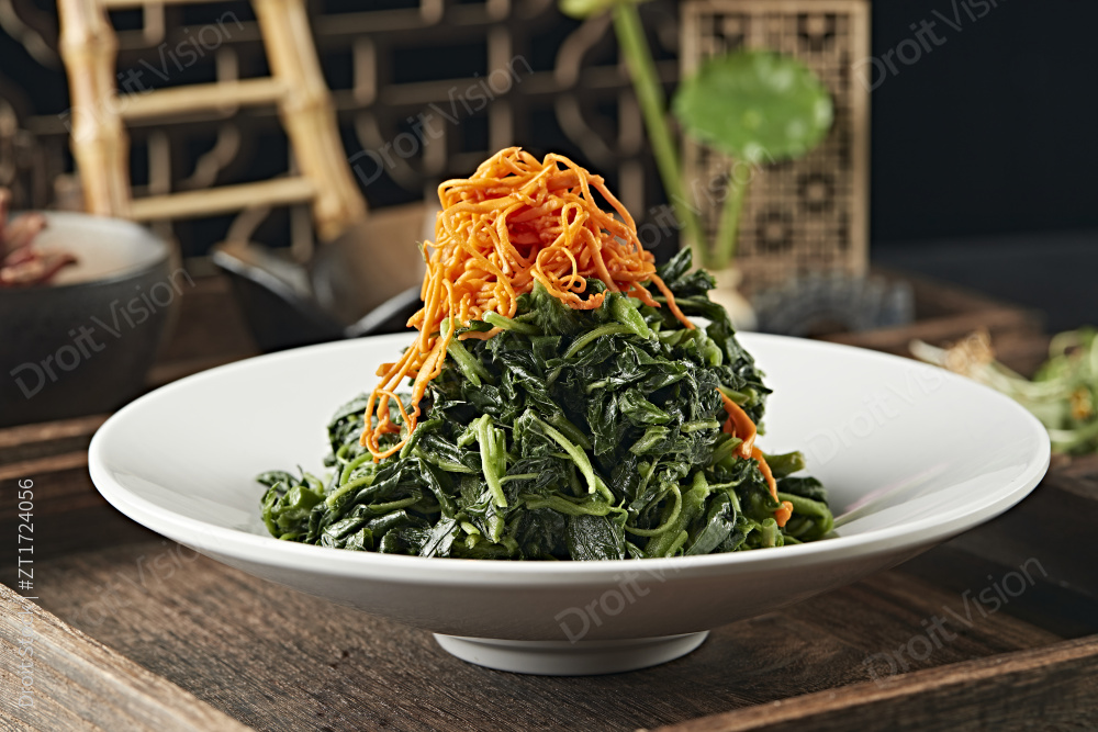 虫草花凉拌鸡毛菜图片