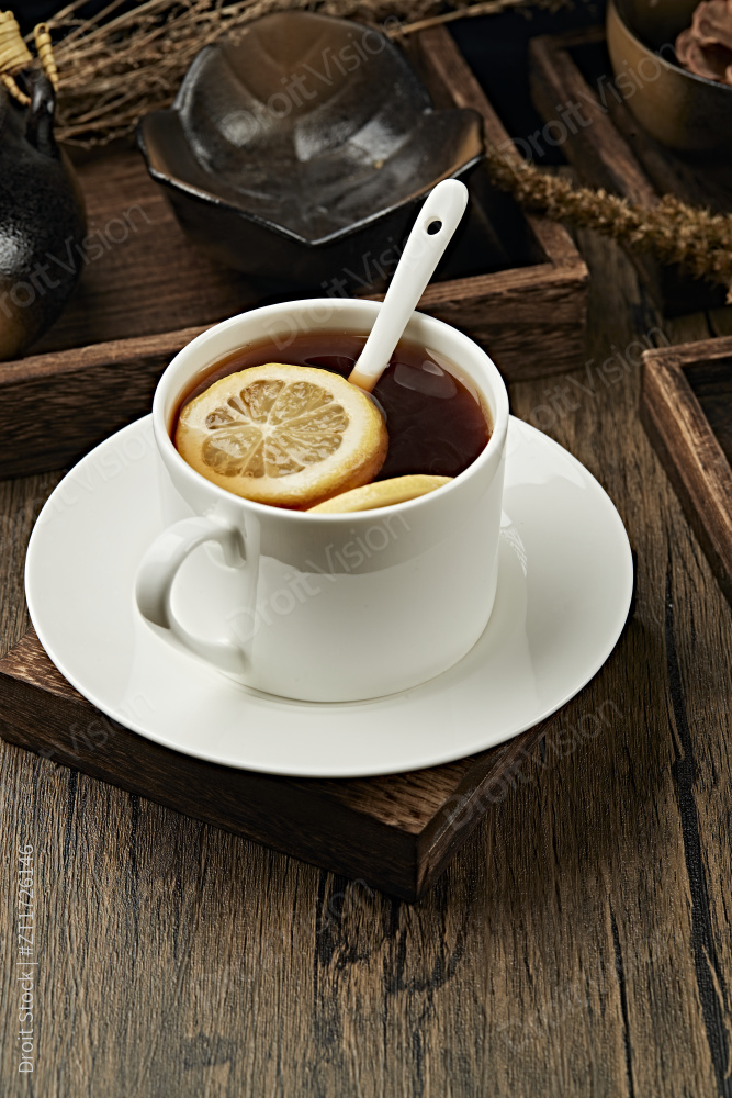 热柠檬红茶图片
