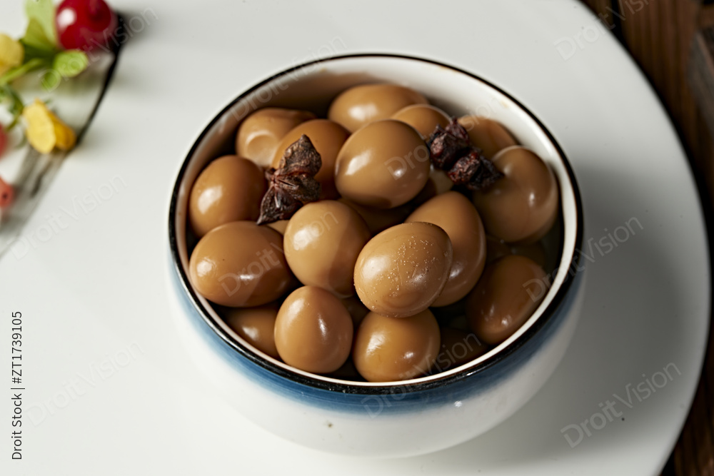 卤味鹌鹑蛋图片