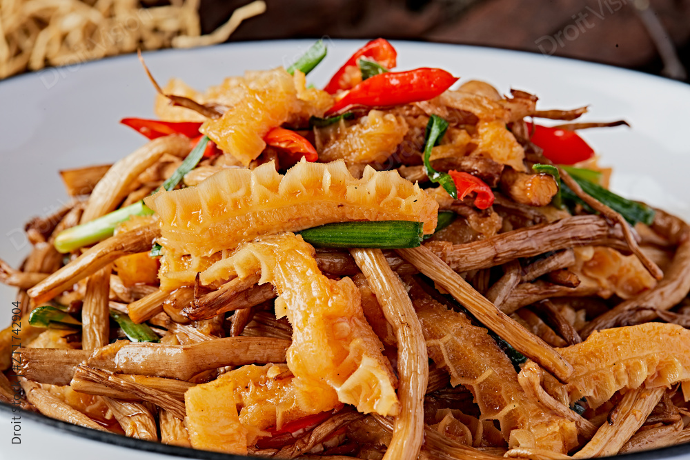 茶树菇辣炒金钱肚图片