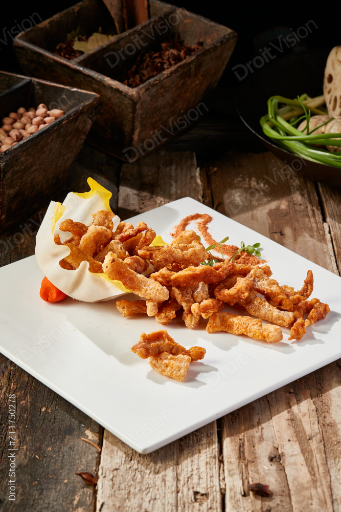 椒盐香炸小酥肉图片