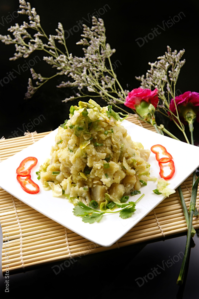 酸菜土豆泥图片