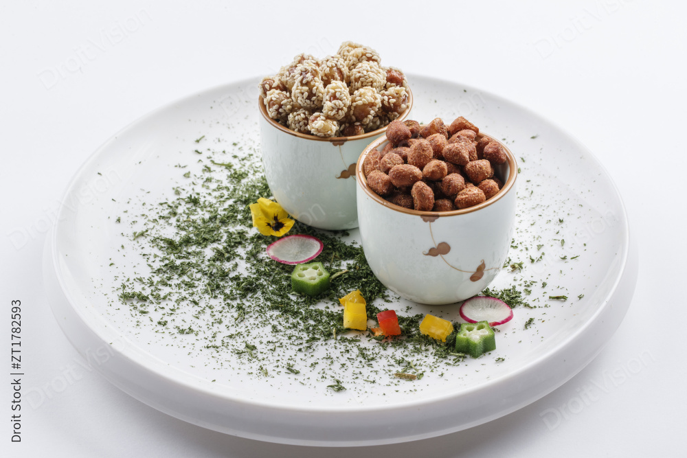 双味花生拼图片