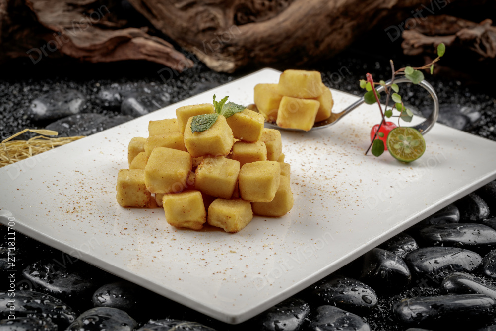 椒盐烧豆腐图片