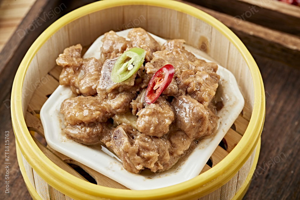 港式茶餐香蒸糯米小排骨图片