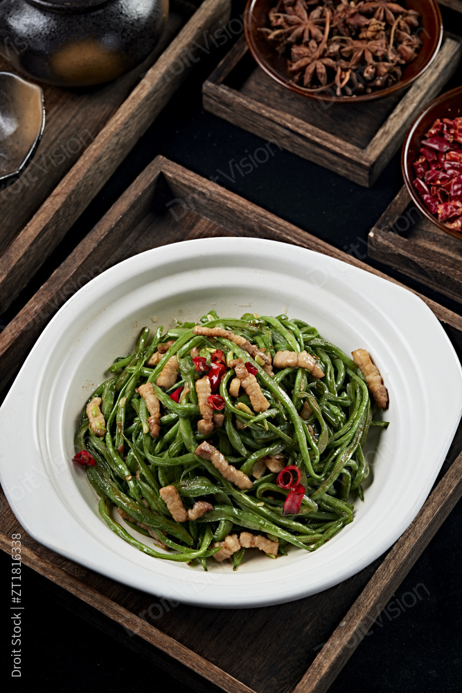 辣炒肉丝豇豆角图片