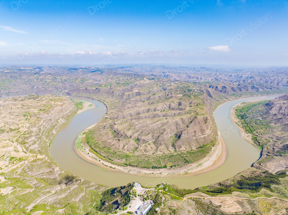 山西临汾永和黄河蛇曲地质公园夏日晴天图片