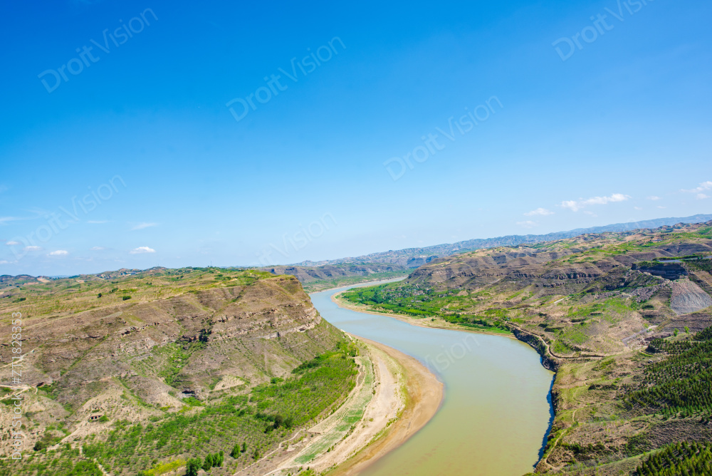 山西临汾永和黄河蛇曲地质公园夏日晴天图片