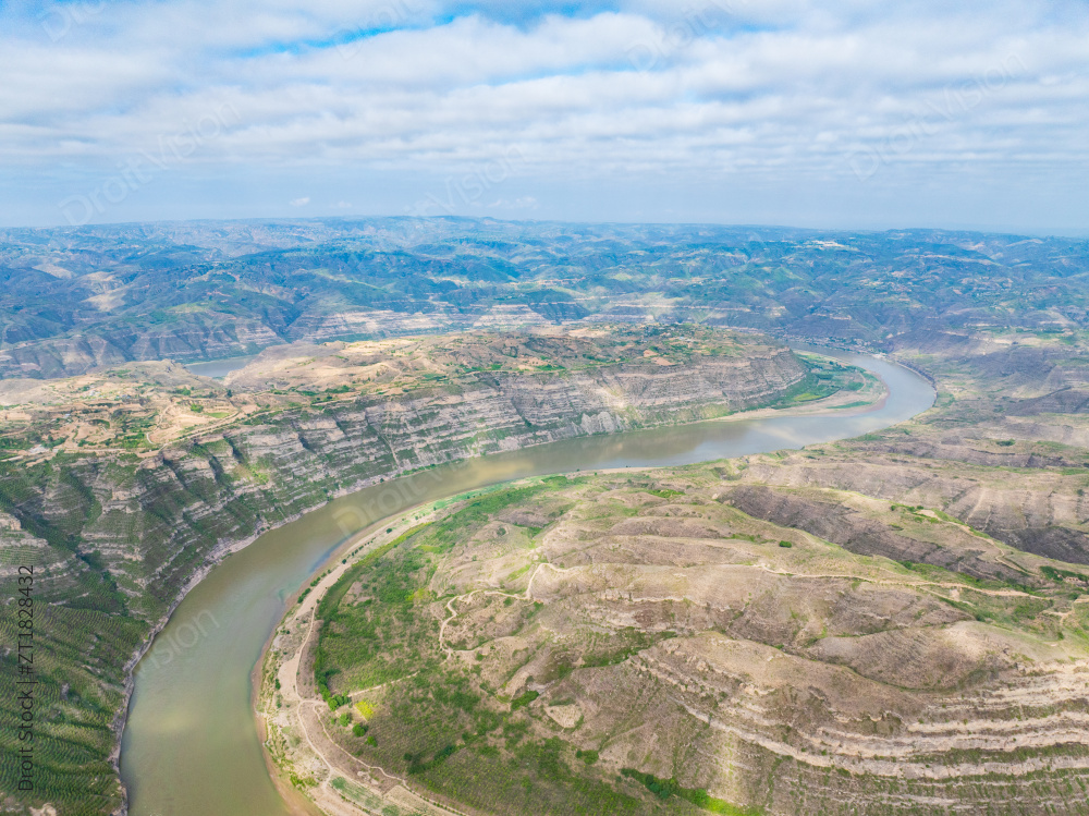 山西临汾永和黄河蛇曲地质公园夏日晴天图片