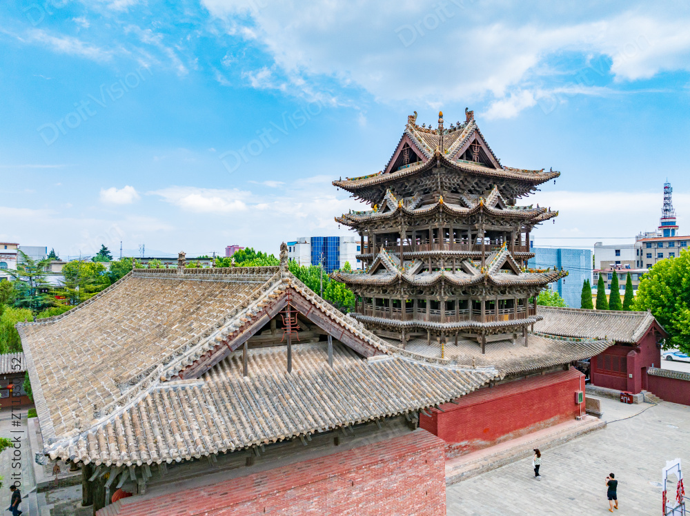 山西省运城市万荣县飞云楼夏日航拍图片