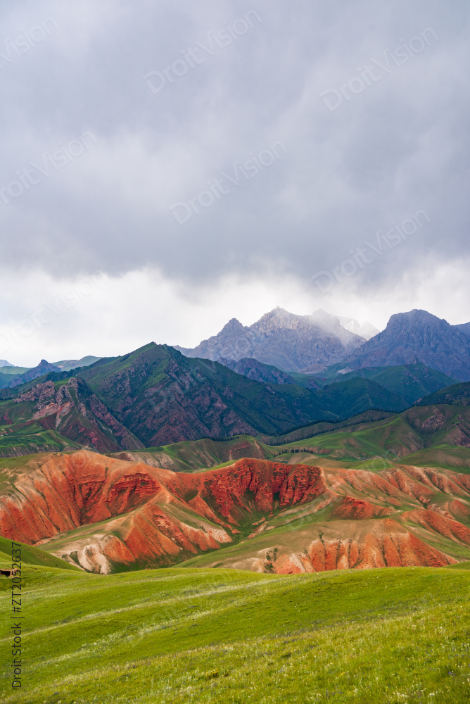青海祁连县卓尔山风景区图片