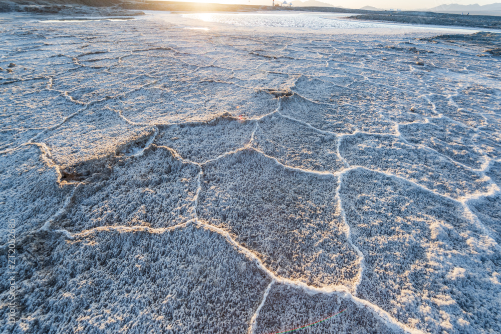 青海海西冷湖镇翡翠湖图片