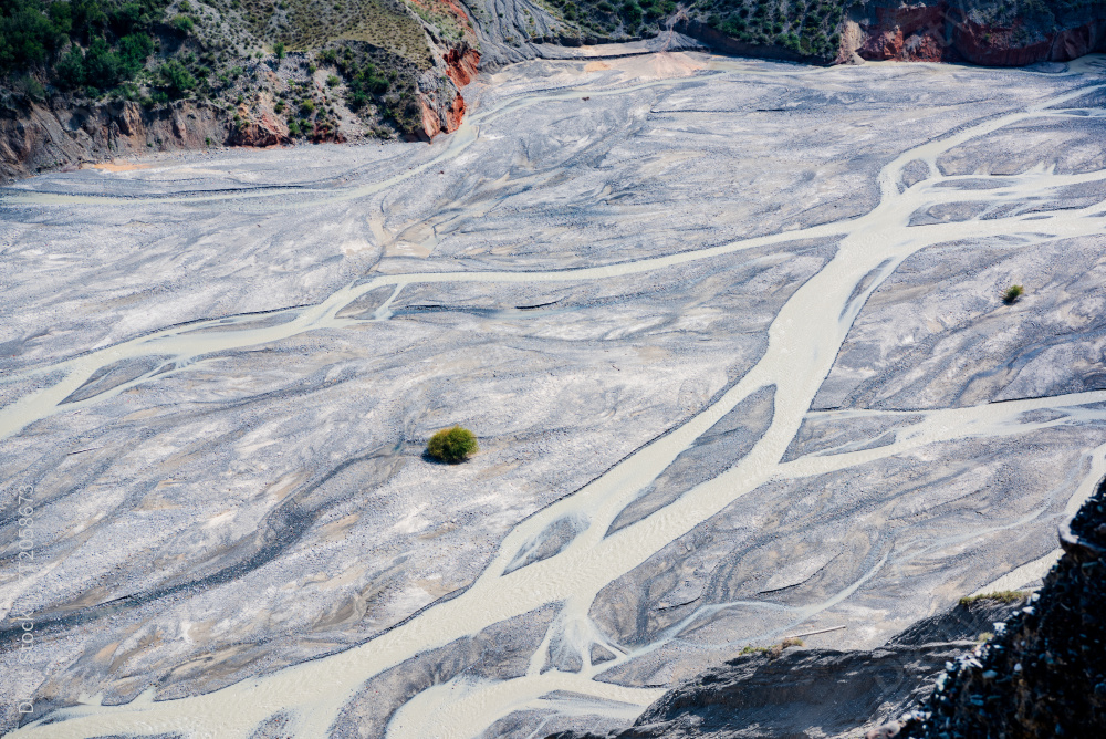 中国新疆塔城安集海大峡谷壮阔景观图片