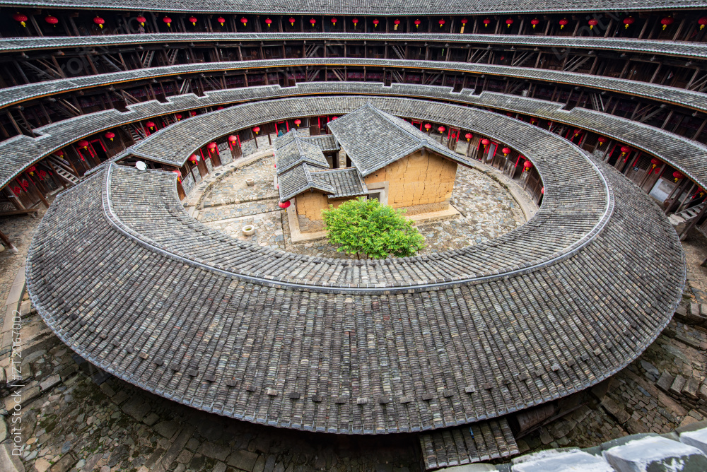 福建龙岩市永定区初溪土楼集庆楼图片