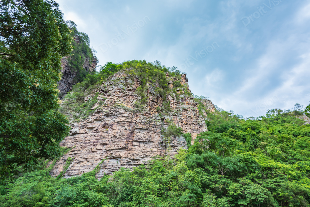 广东肇庆封开县千层峰景区图片
