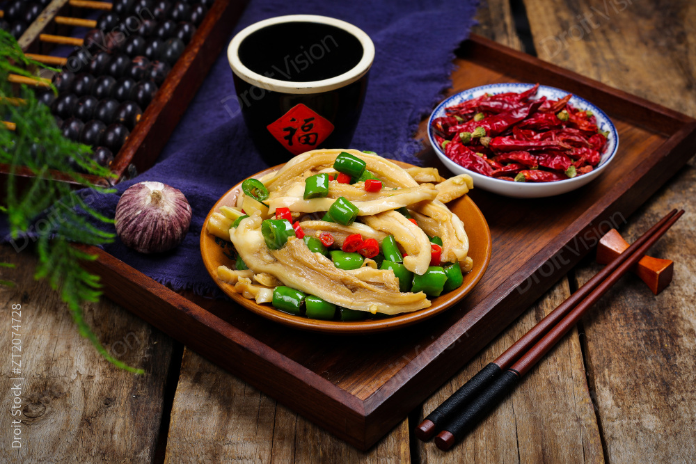 辣椒炒猪肚图片