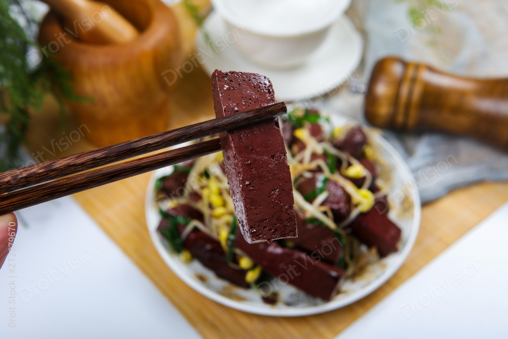 豆芽炒猪血图片