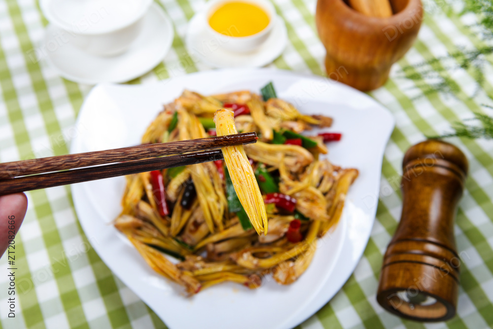 蒜苗炒攀枝花图片