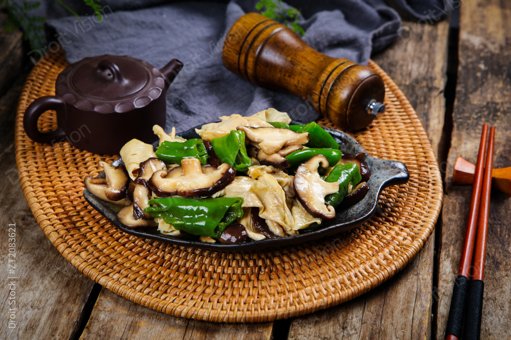 香菇烧腐竹图片