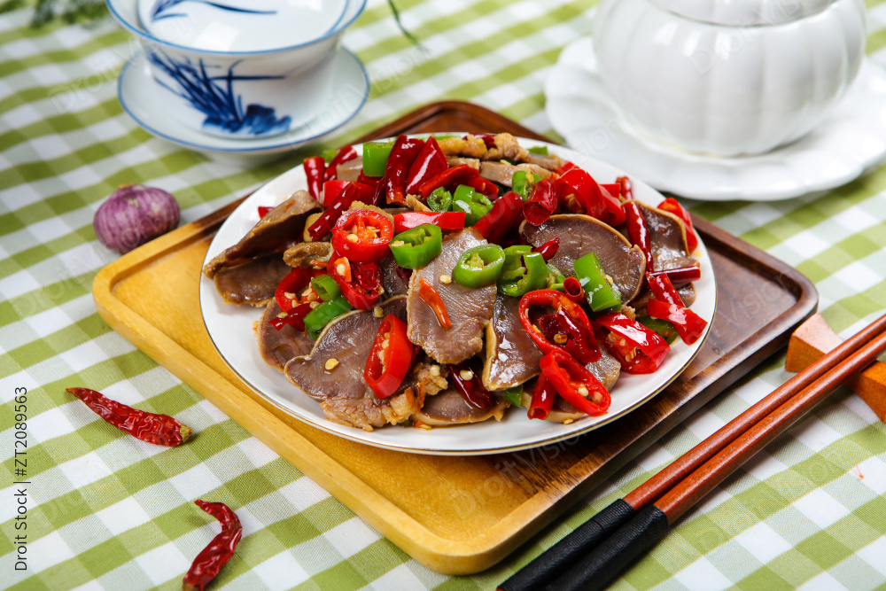 辣炒猪舌头图片