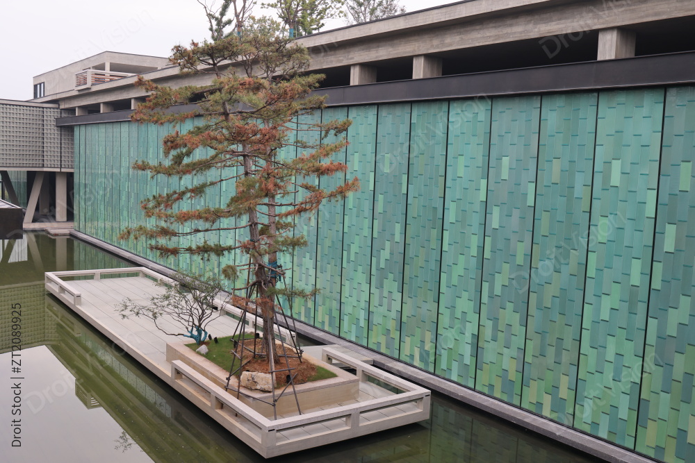 中国浙江杭州国家版本馆文润阁青瓷屏扇图片