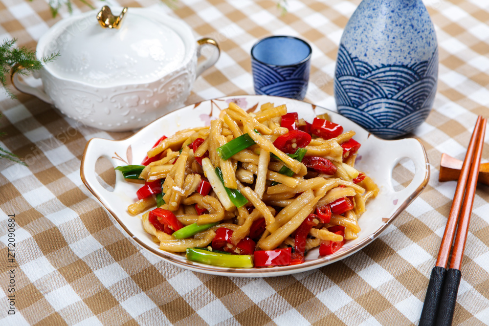 素炒萝卜干图片