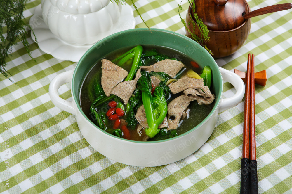 猪肝青菜汤图片