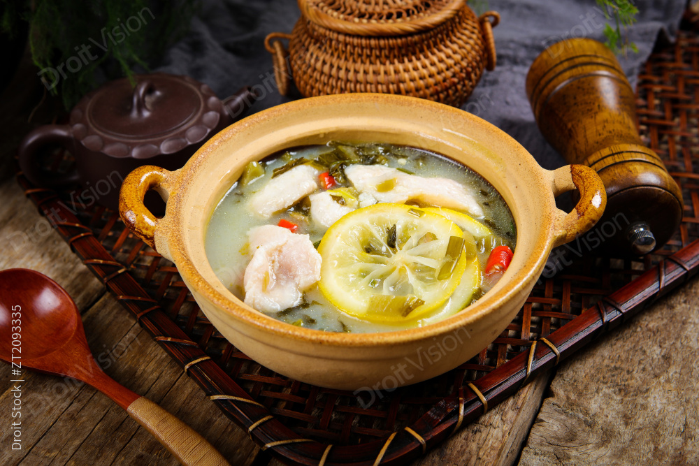 柠檬酸菜鱼图片