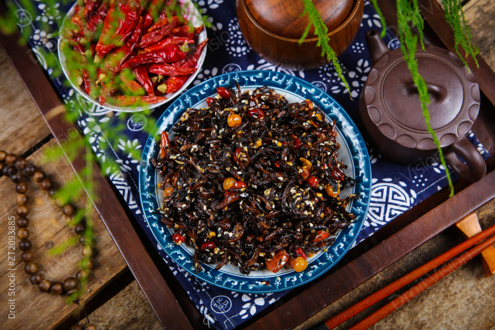 油炸鸡枞菌图片