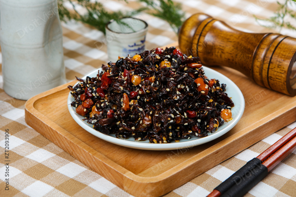 油炸鸡枞菌图片