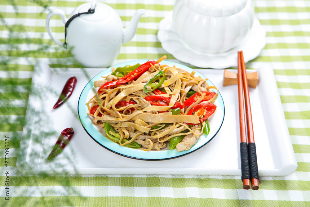 千张炒肉丝图片