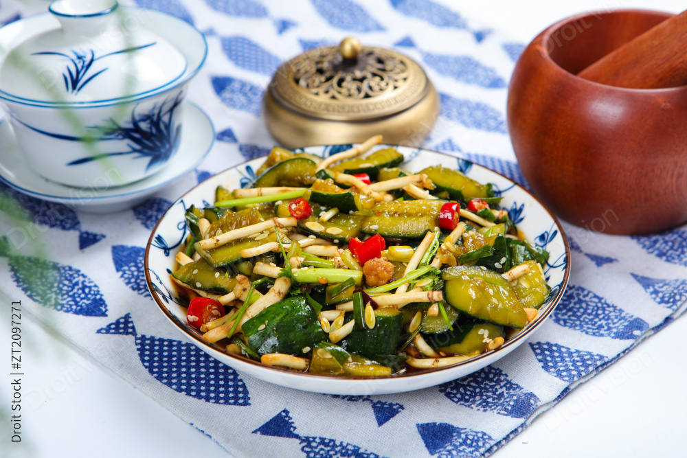 鱼腥草凉拌黄瓜图片