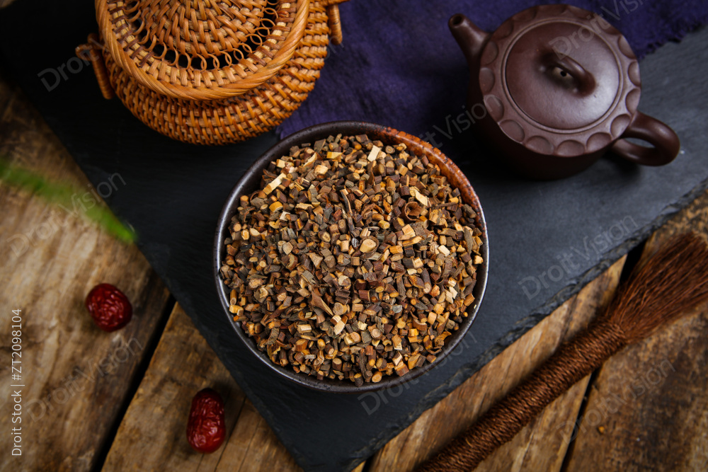 中药材桂枝图片