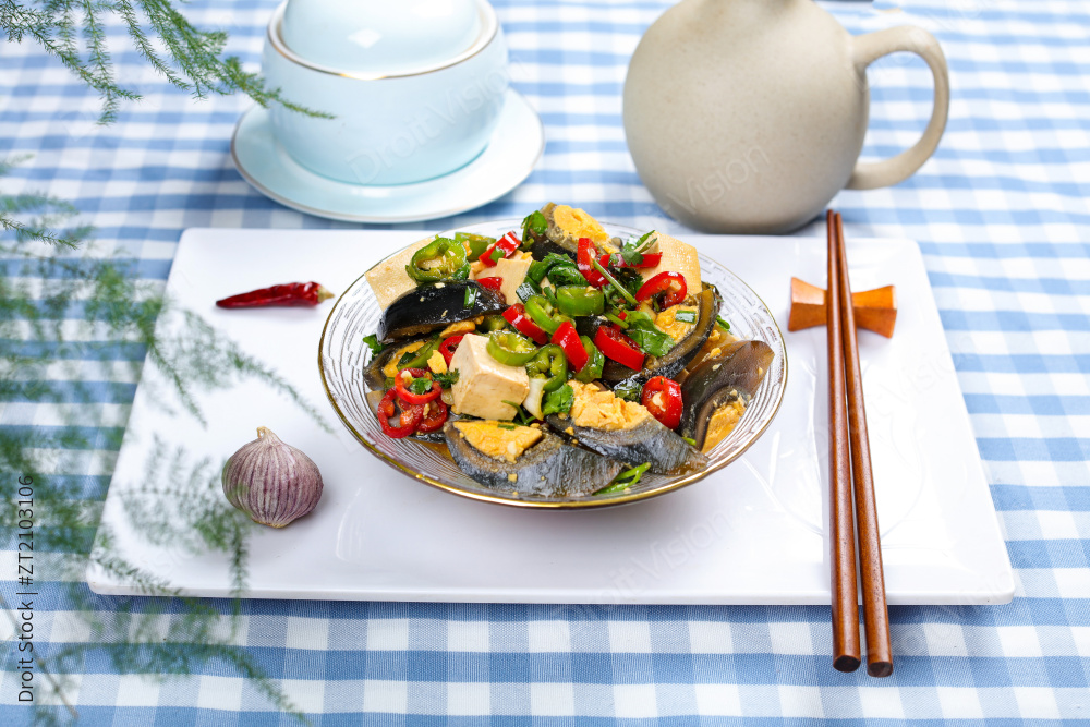 凉拌皮蛋豆腐图片