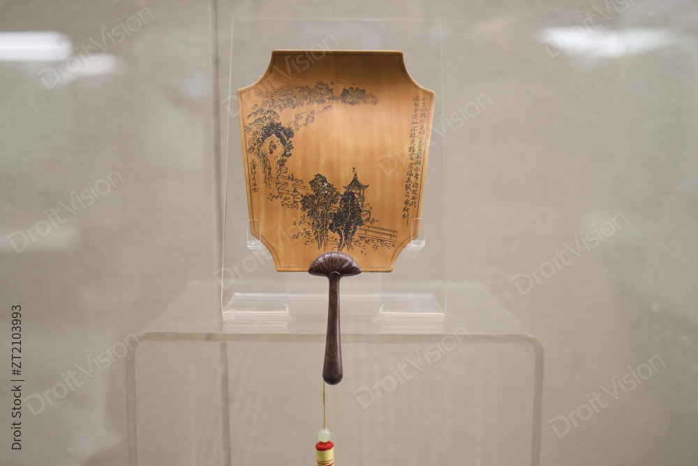 中国扇博物馆雕刻书画玉版扇图片