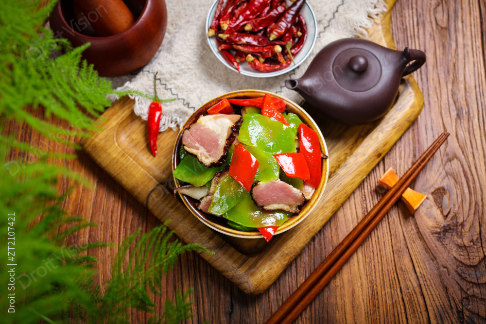 莴笋炒腊肉图片