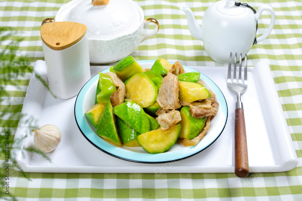 西葫芦炒肉片图片