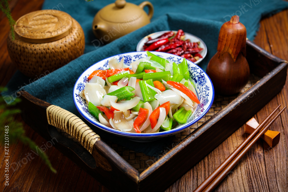 西芹炒百合图片