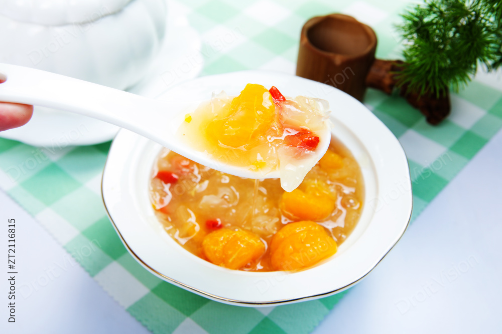 橘子银耳羹图片