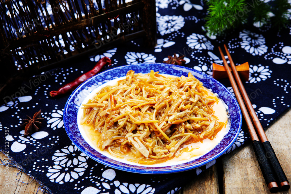 凉拌金针菇图片