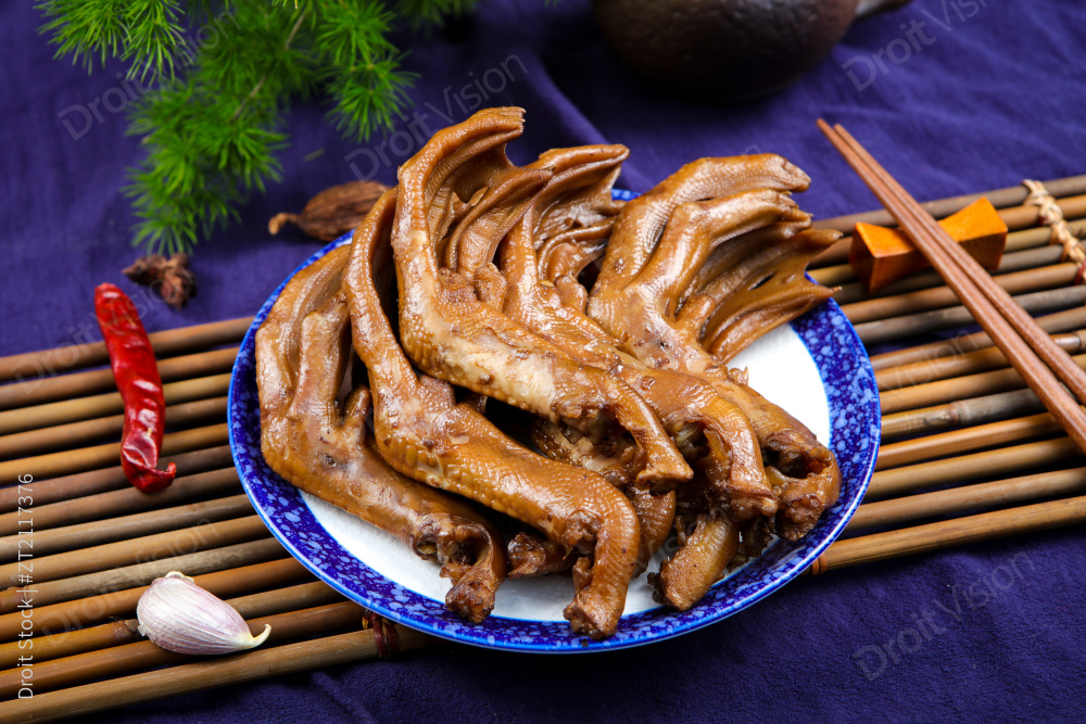 卤鸭掌图片