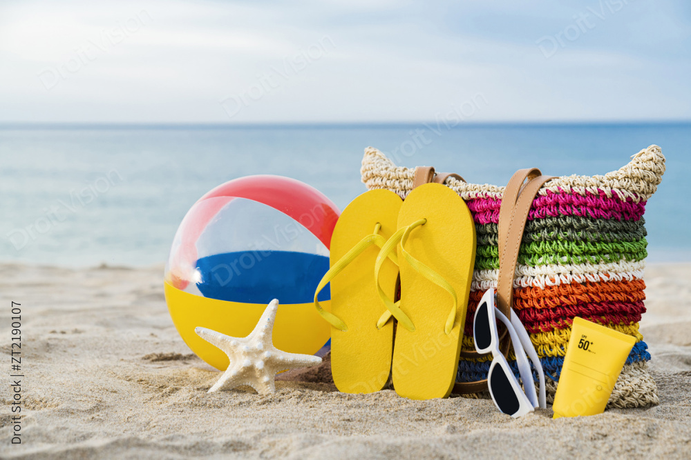 “Summer objects 046” 常见释义为“夏季物品 046”  图片