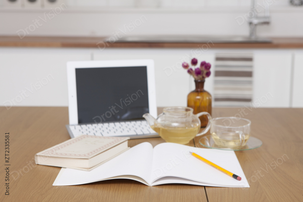 “Desk object_042”  图片