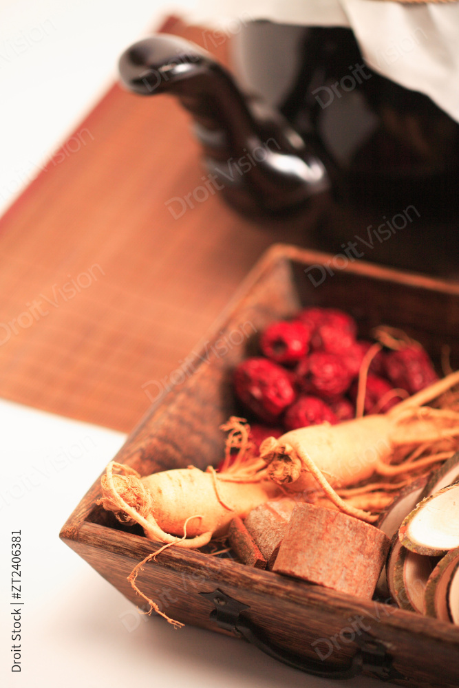 278 与东方医学相关的配件 288 图片